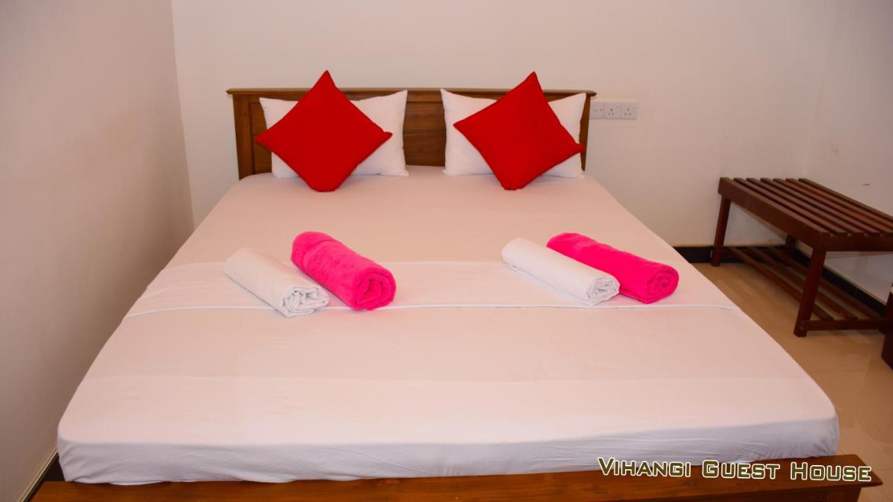 Vihangi Guesthouse ダンブッラ エクステリア 写真
